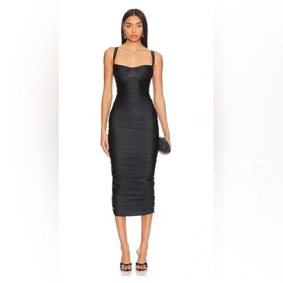 knee length dresses for ladies The Ruched Midi Dress - Black001